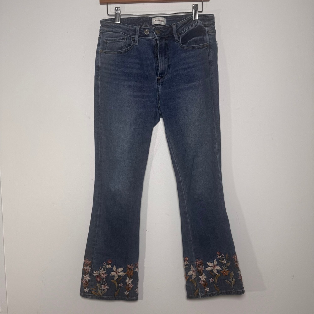 Driftwood Roxy Flare Jeans Womens 27 Blue Floral Embroidered Mid Rise Boho Denim
